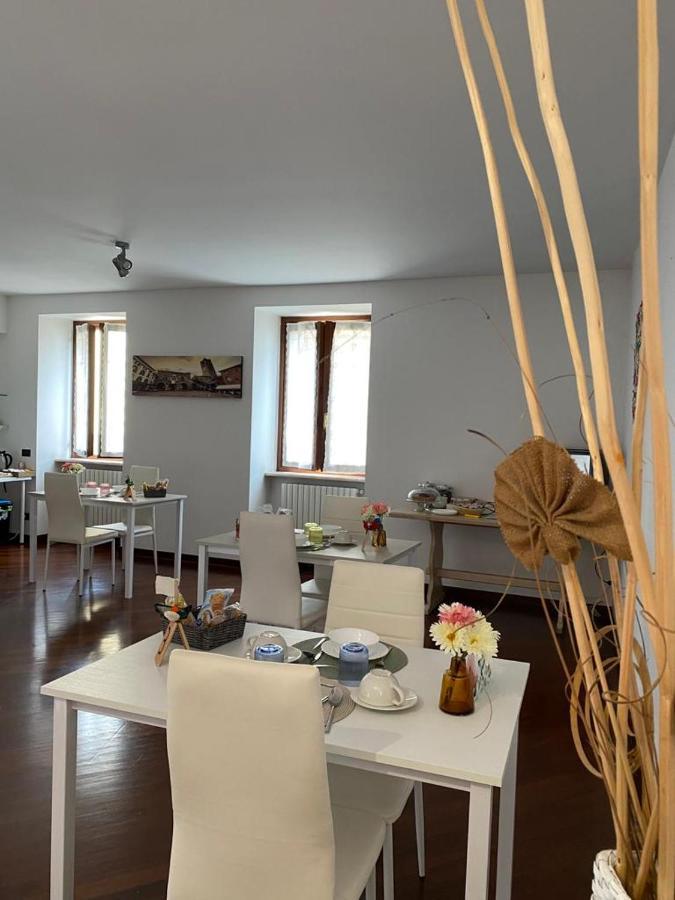 Il Caravaggio Guest House กราสซอบบิโอ ภายนอก รูปภาพ