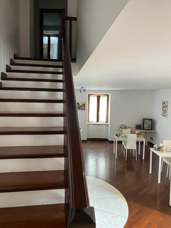 Il Caravaggio Guest House กราสซอบบิโอ ภายนอก รูปภาพ