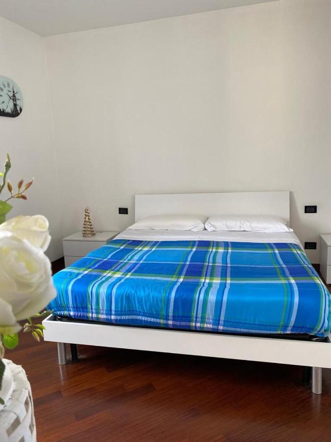 Il Caravaggio Guest House กราสซอบบิโอ ภายนอก รูปภาพ